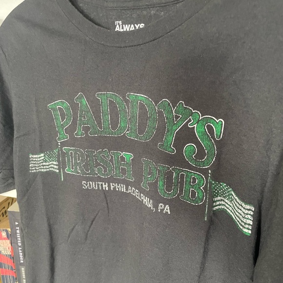 Always Sunny in Philadelphia Paddy’s Pub Graphic Tee- Men’s size Medium - Picture 2 of 3